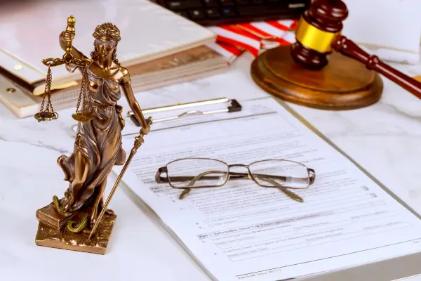 Existe diferença entre o cartório judicial e cartório extrajudicial?